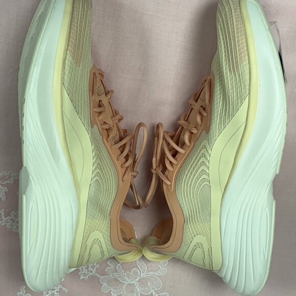 $180-NEW-APL-1022XC-Women-Streamline W-Peach color Sneakers.Sz-9.5.China - Picture 8 of 12